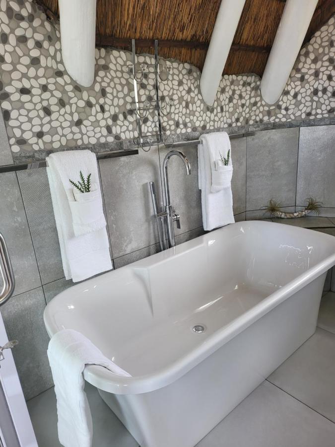 Beach Style Cottage Langebaan Bagian luar foto